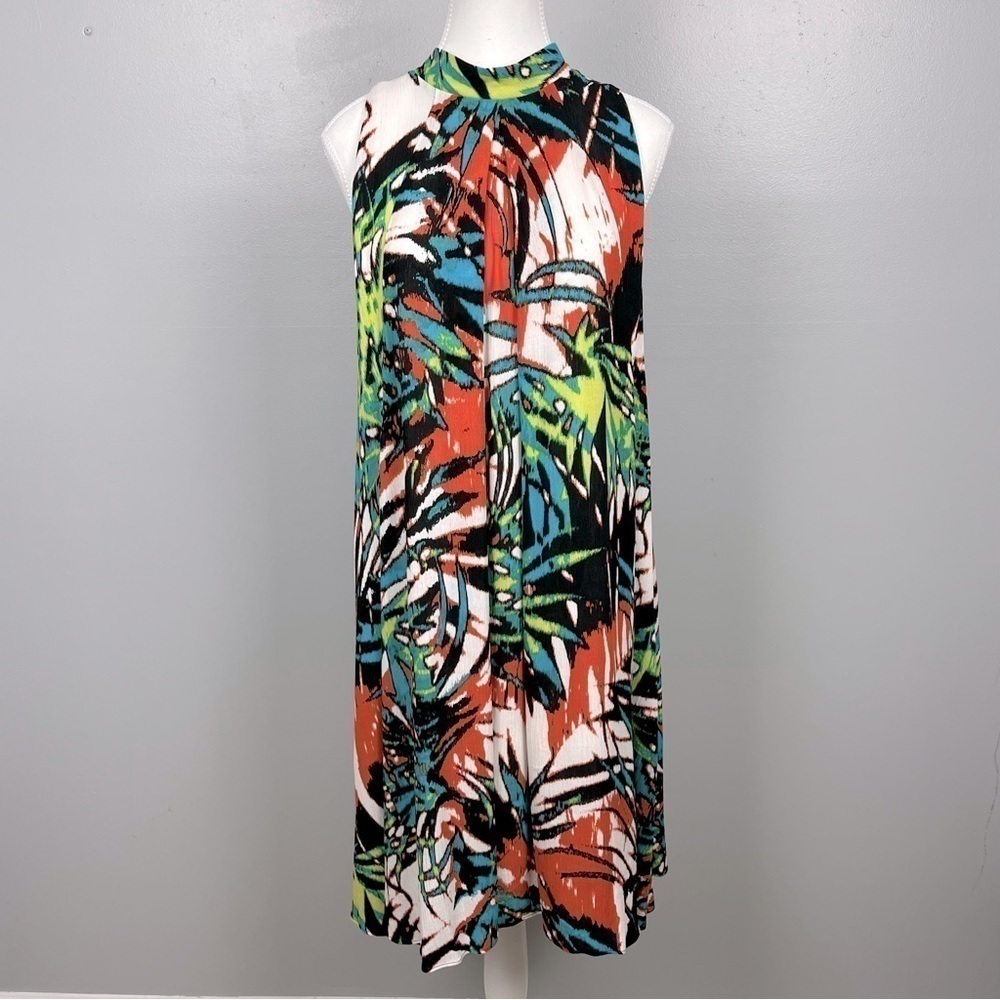 Signature by Robbie Bee abstract tropical swing dress back neckline tie, 10.